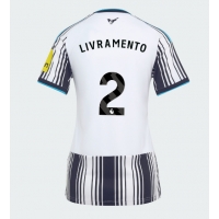 Camiseta Newcastle United Tino Livramento #2 Primera Equipación Replica 2026-27 para mujer mangas cortas